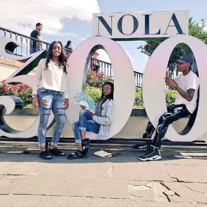 Meet your Posher, Gregory